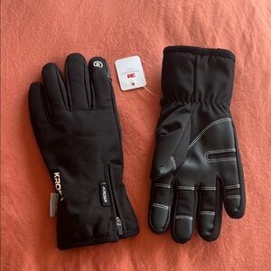 3M Thinsulate Black Winter Gloves